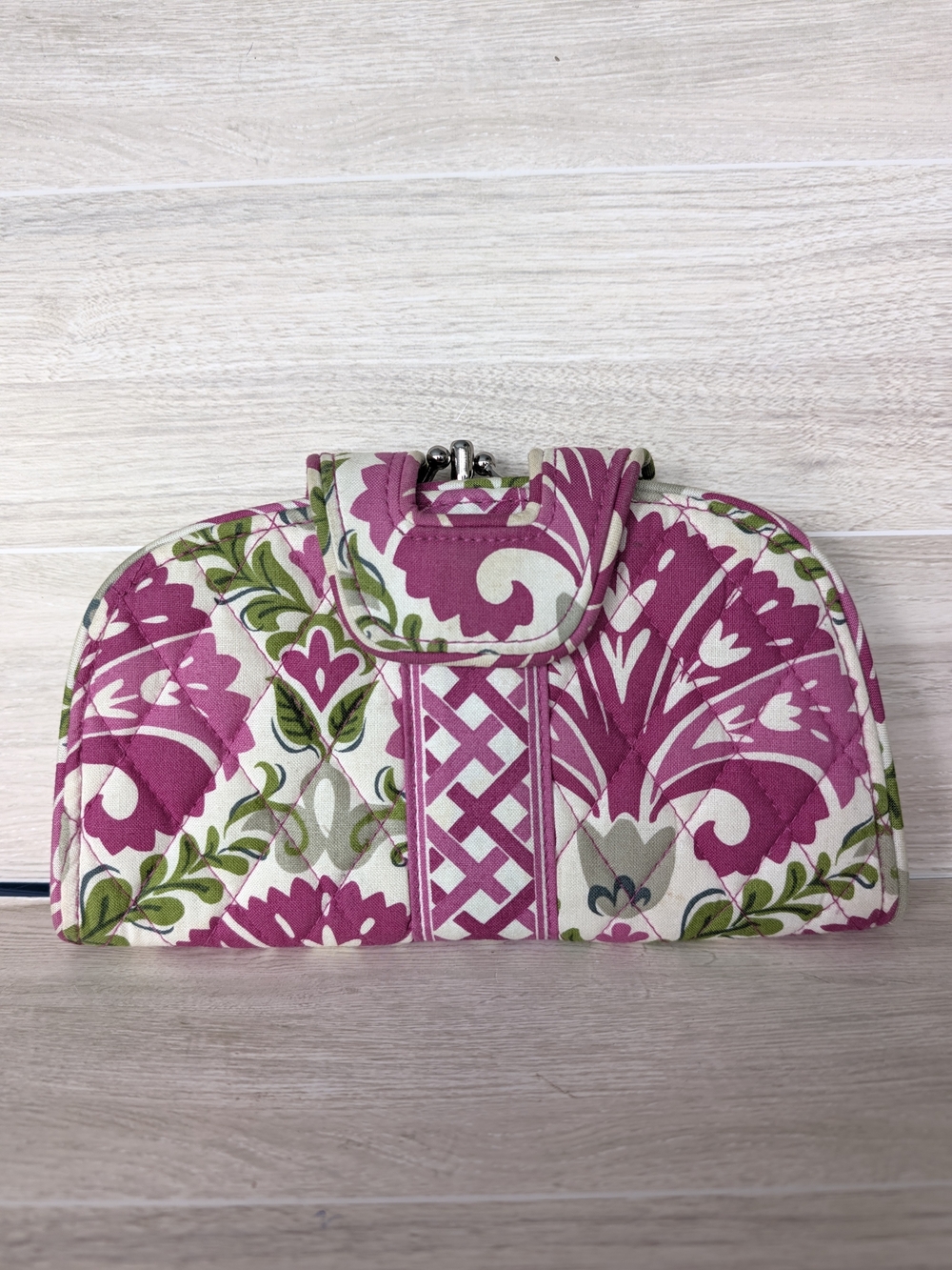 Vera Bradley Kisslock Frame Clutch Wallet in Retired Julep Tulip